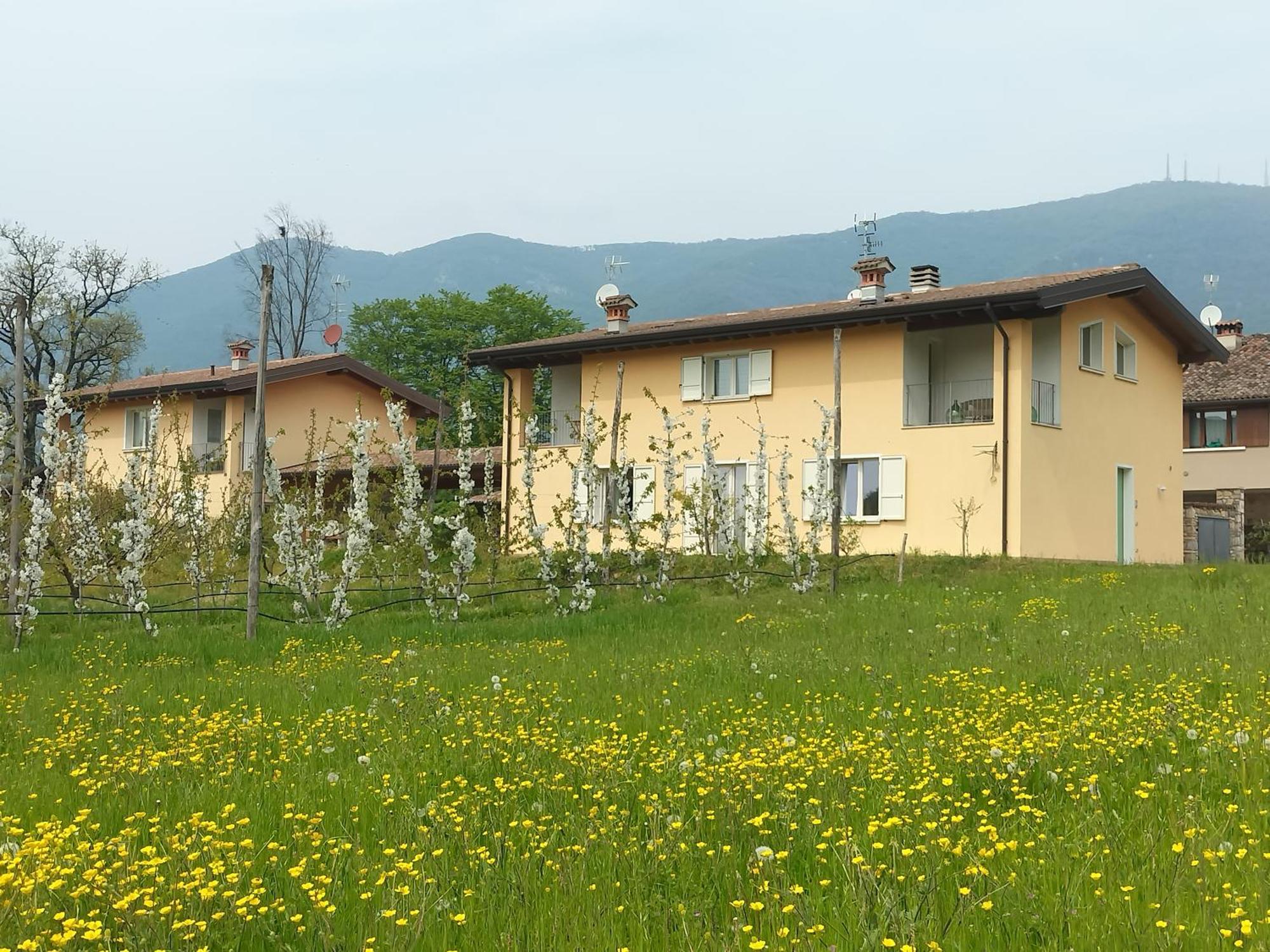 Appartement Cascina Legnago Bilocale A 6 Chilometri Da Salo' à Villanuova sul clisi Extérieur photo