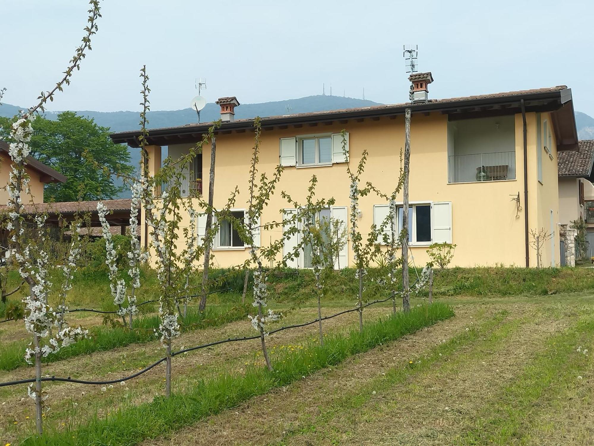 Appartement Cascina Legnago Bilocale A 6 Chilometri Da Salo' à Villanuova sul clisi Extérieur photo
