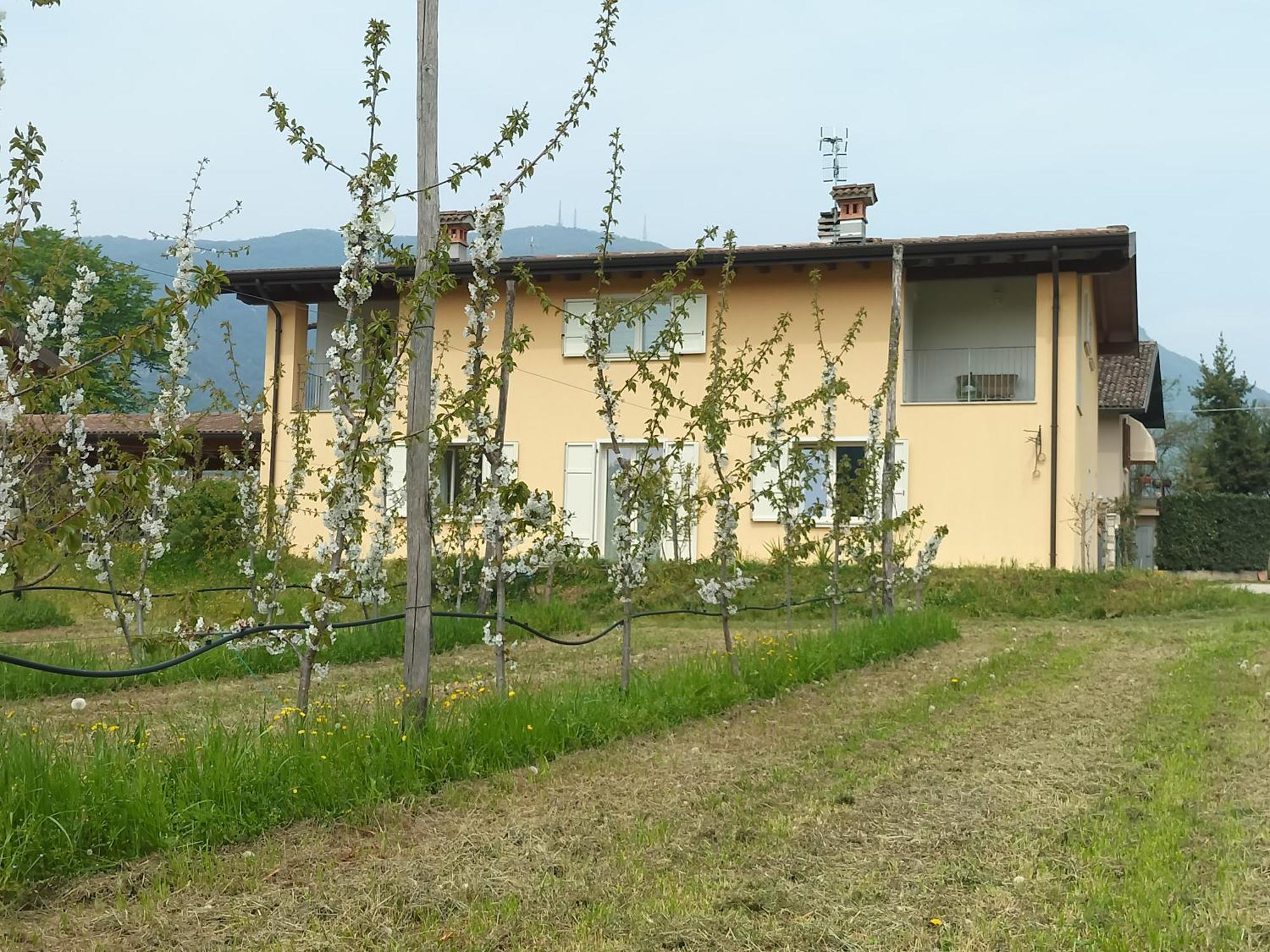 Appartement Cascina Legnago Bilocale A 6 Chilometri Da Salo' à Villanuova sul clisi Extérieur photo