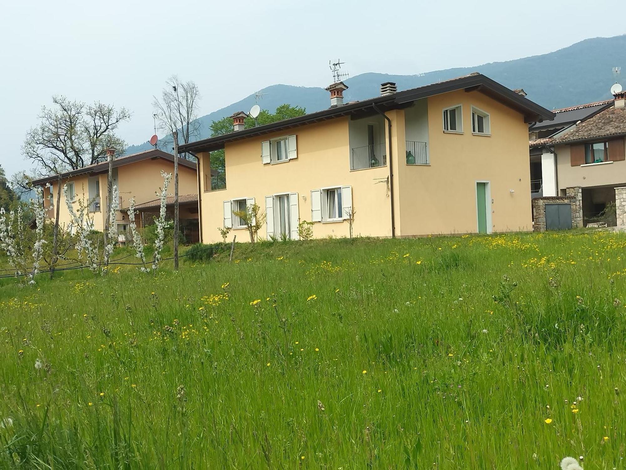 Appartement Cascina Legnago Bilocale A 6 Chilometri Da Salo' à Villanuova sul clisi Extérieur photo